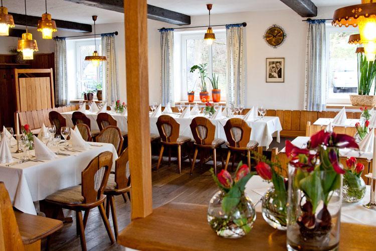 Hotel Wirtshaus Am Schloss Aicha vorm Wald Εξωτερικό φωτογραφία